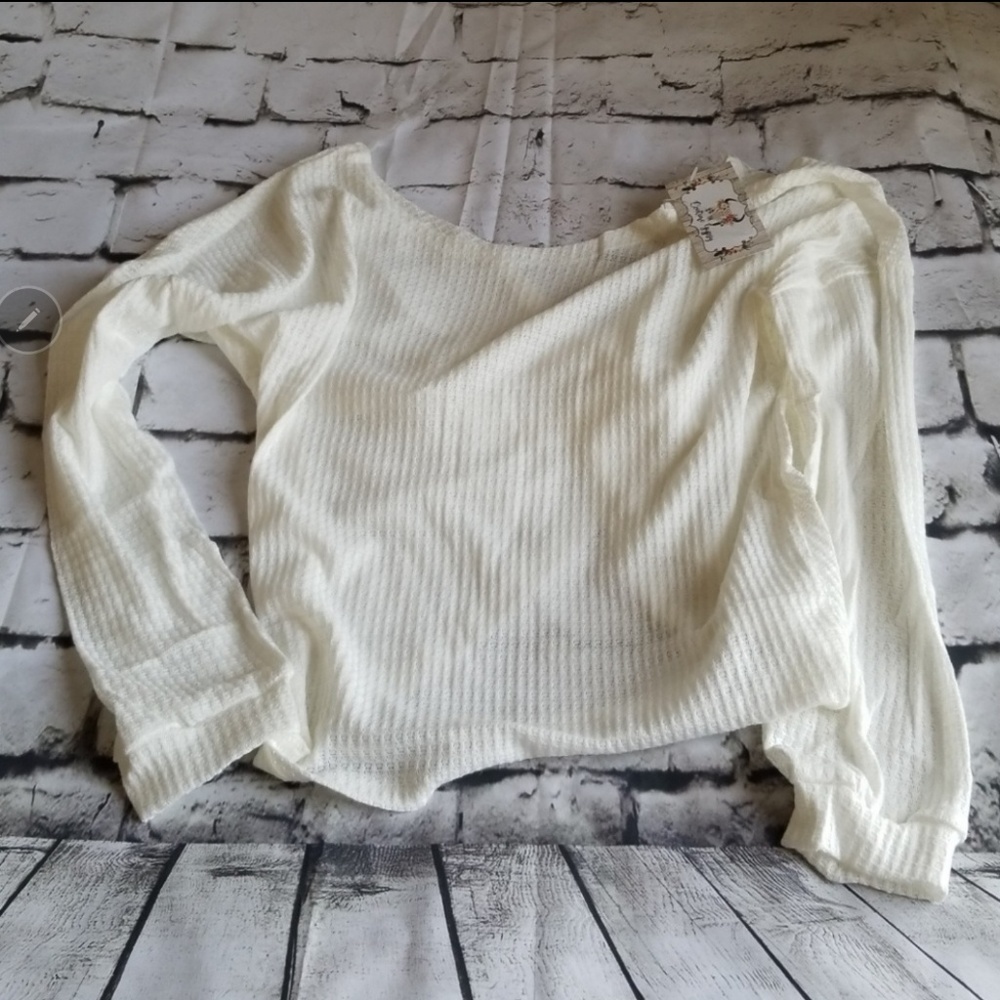 NEW Twist Back Waffle Top - Picture 5 of 7